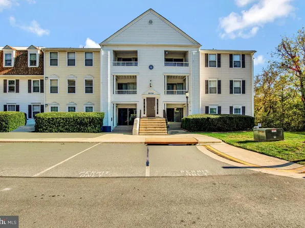 20334 Beaconfield Ter APT 2, Germantown, MD 20874