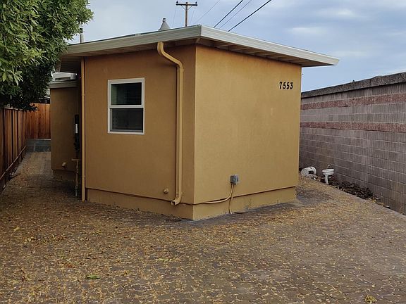 2nd image of 7553 Squirewood Way