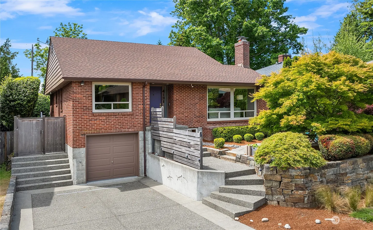 4131 53rd Avenue SW photo 1