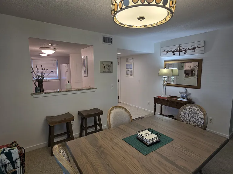 1 Tanglewood Dr #501 — Photo 30