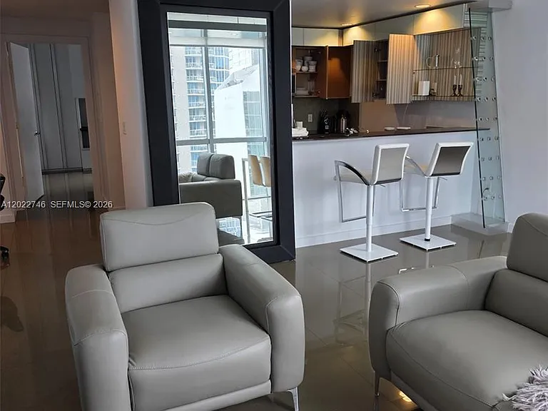 1060 Brickell Ave #2201 — Photo 40