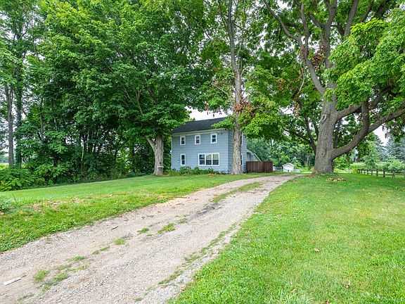 2nd image of 3607 Hillandale Rd