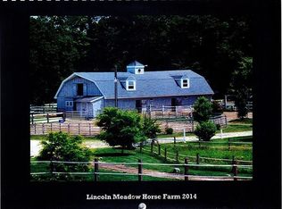 40 Meadowbrook Ln, Norton, MA 02766