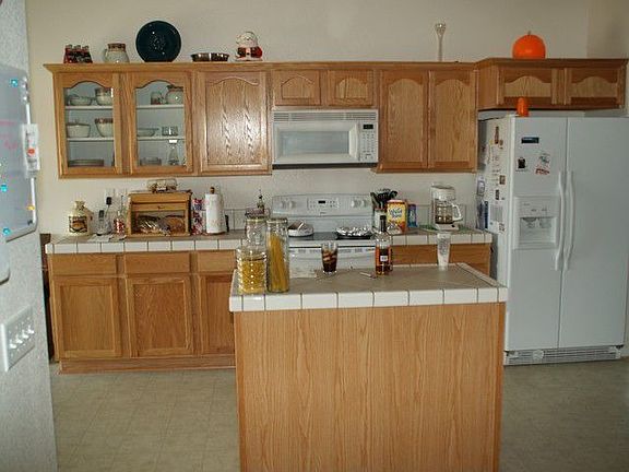 Kitchen with Island