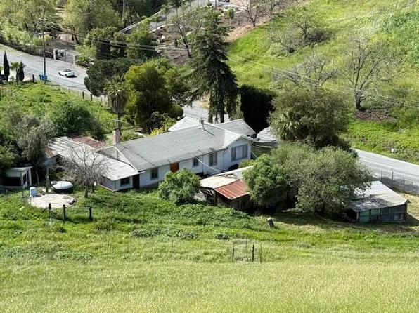 2118 Old Calaveras Rd, Milpitas, CA 95035