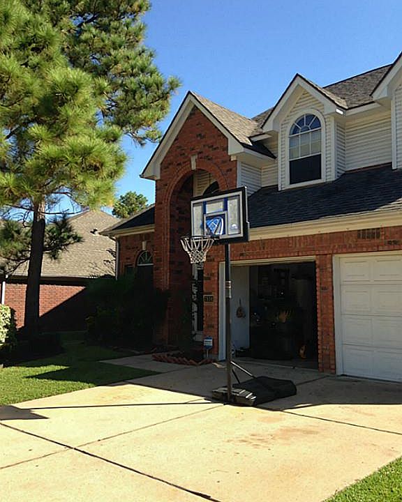 1st image of 7134 Pebble Falls Dr