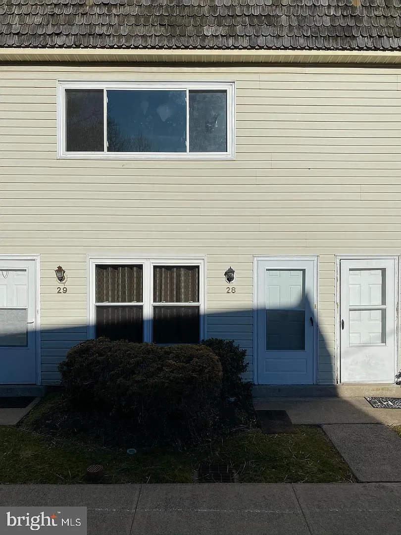 1 bed, 700 sqft, $1,349 — Photo 1