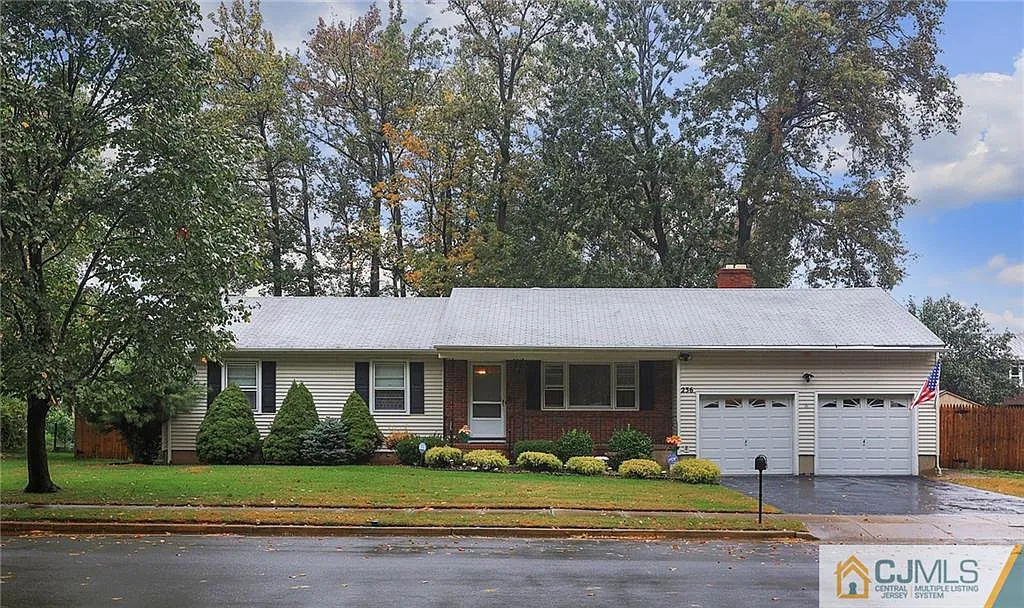 236 W Hegel Ave photo 1