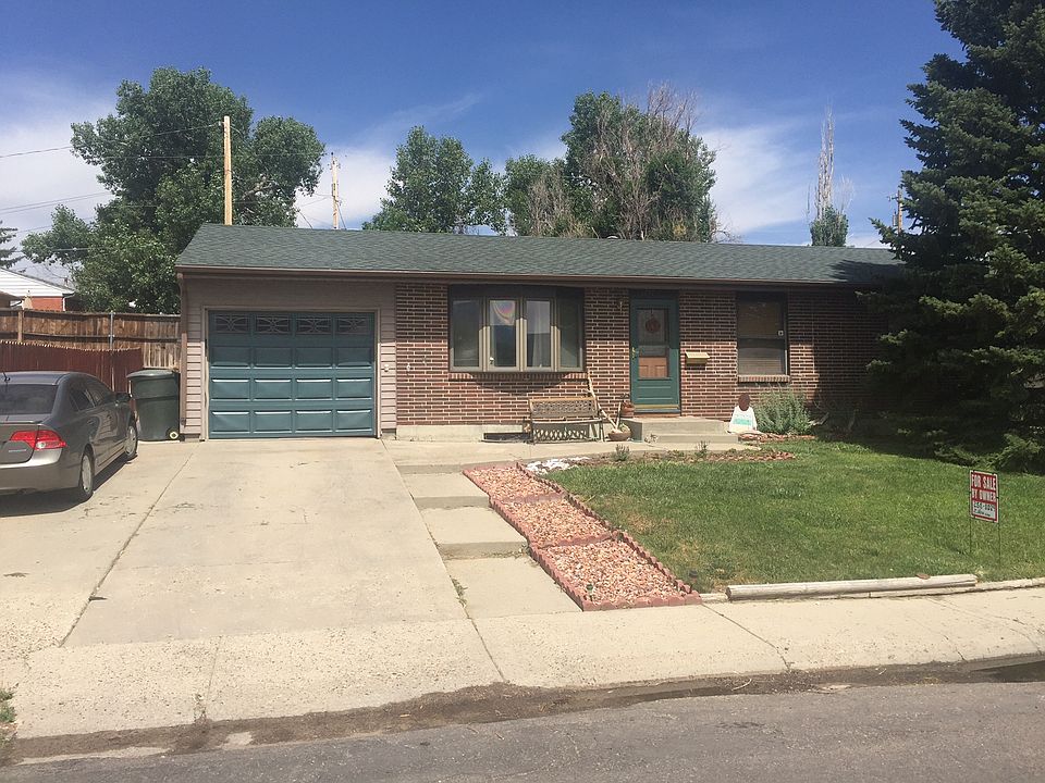 1st image of 2750 Knollwood Dr