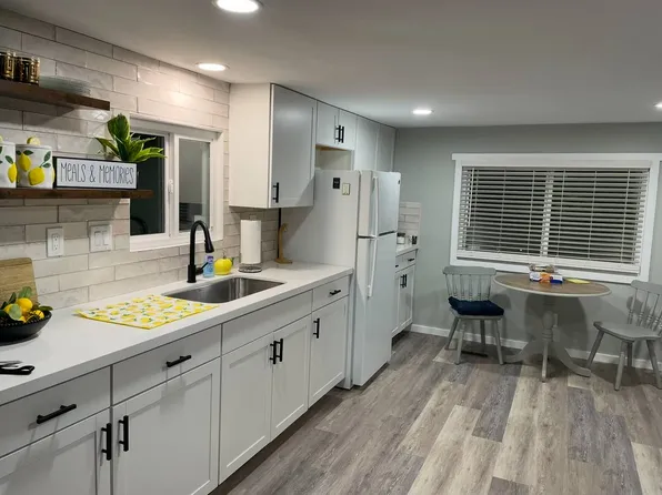 119 Cotillion Ln, North Fort Myers, FL 33903