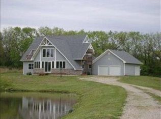 1428 E 100th Rd, Berryton, KS 66409