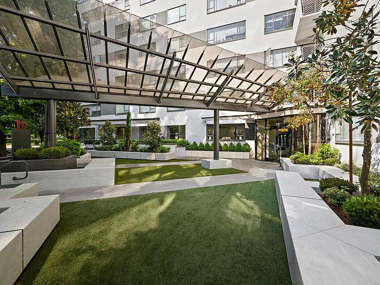 The Vue — Photo 11