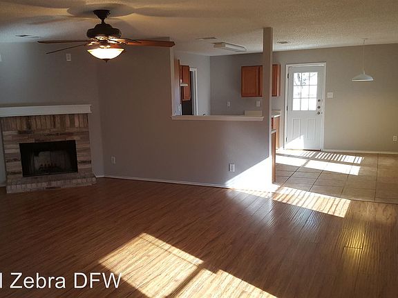 3rd image of 5104 Royal Burgess Dr