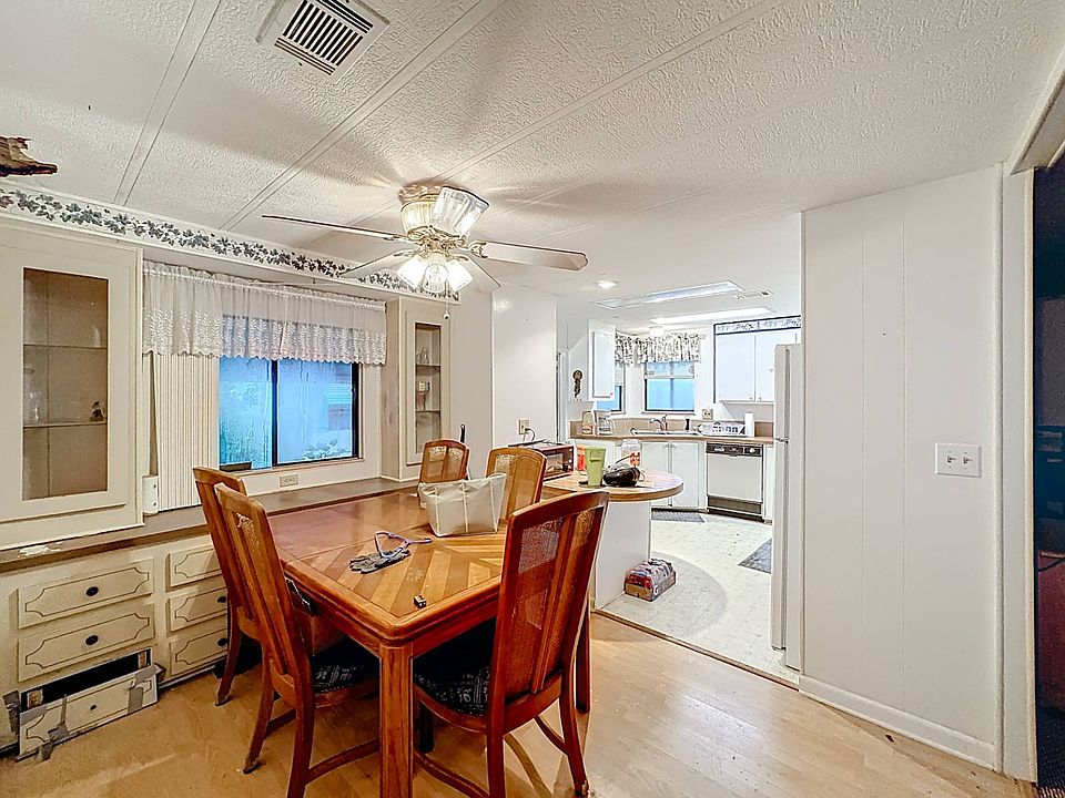10th image of 8775 20th St Lot 431