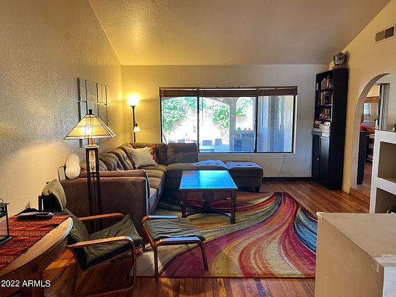 5th image of 2325 S Playa