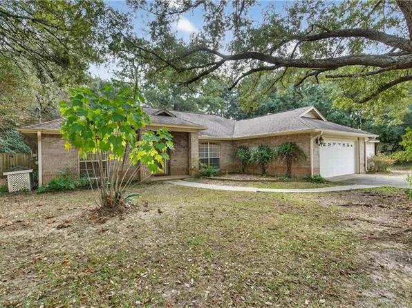 32884 W Bay Dr, Lillian, AL 36549