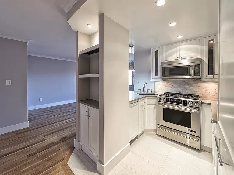 70 W 93rd St #7023D — Photo 1