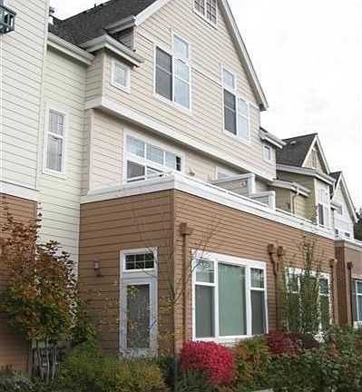5th image of 1613 Huckleberry Cir #1613