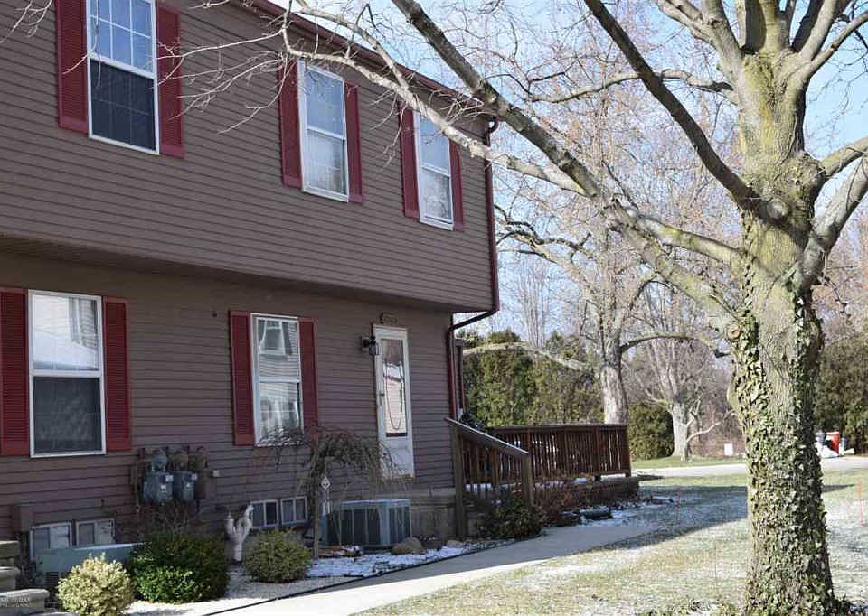 1st image of 33553 Bayview Dr