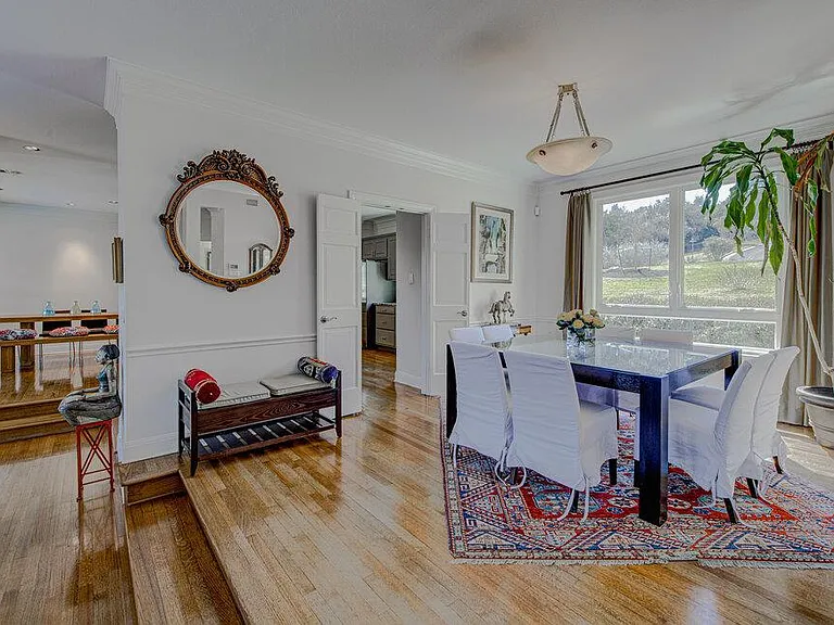 4800 Mantle Dr — Photo 3