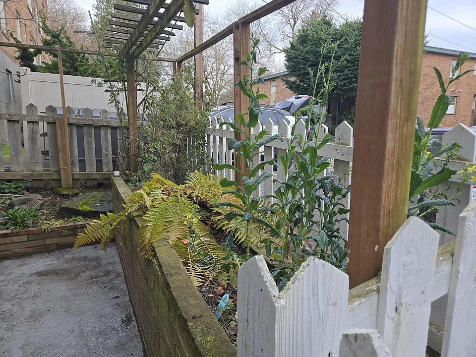 Private gardening area