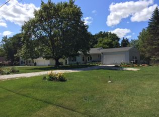 W130N6159 River Dr, Menomonee Falls, WI 53051