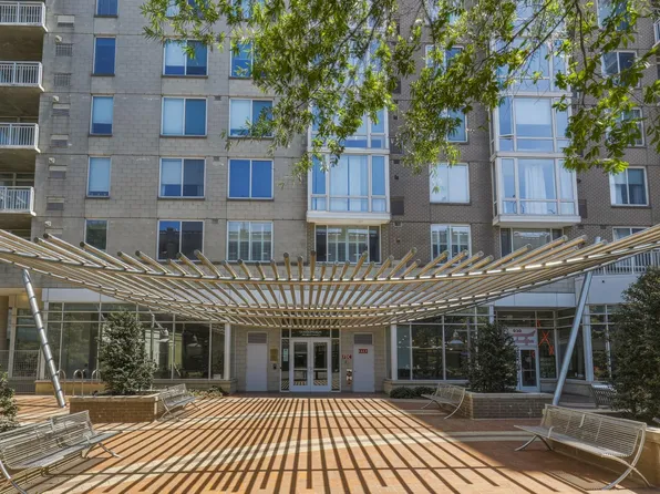 930 Wayne Ave APT 201, Silver Spring, MD 20910