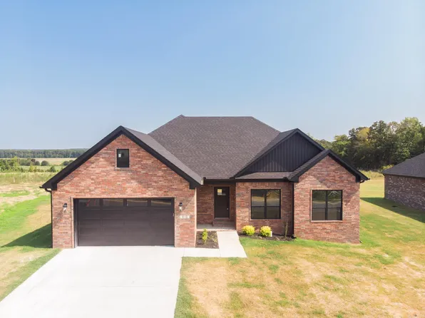 120 Michael Dr, Cabot, AR 72023