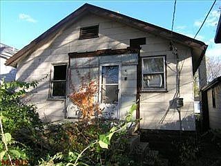 1st image of 2125 Oakdale Ave