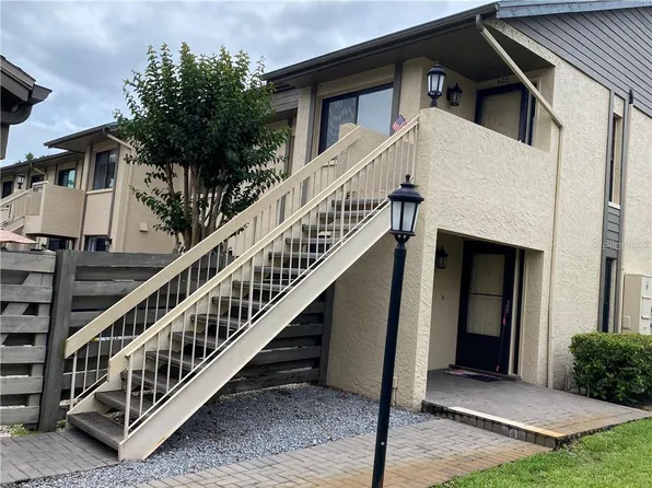 3157 Landmark Dr APT 424, Clearwater, FL 33761