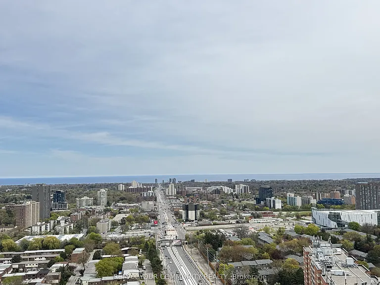 1 Fairview Rd E #2611 — Photo 12