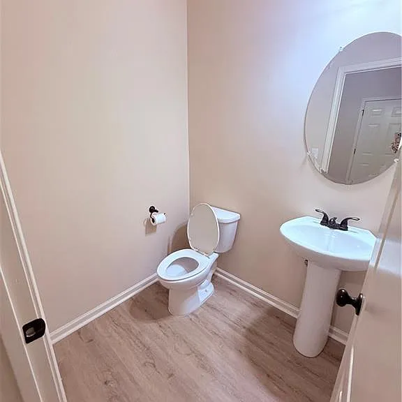 3282 Brockenhurst Dr — Photo 8