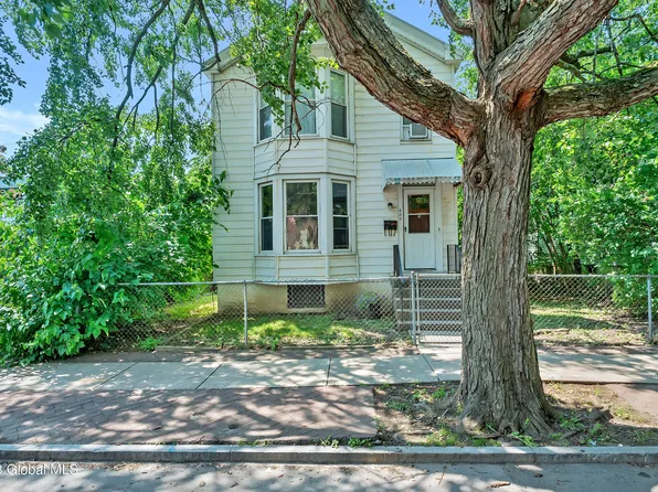 425 3rd Street, Troy, NY 12180