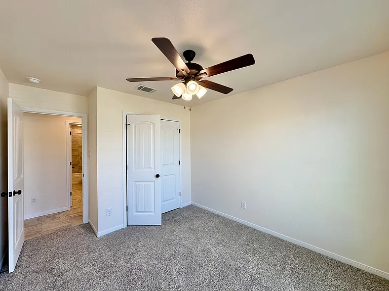 905 Galloway Dr — Photo 33
