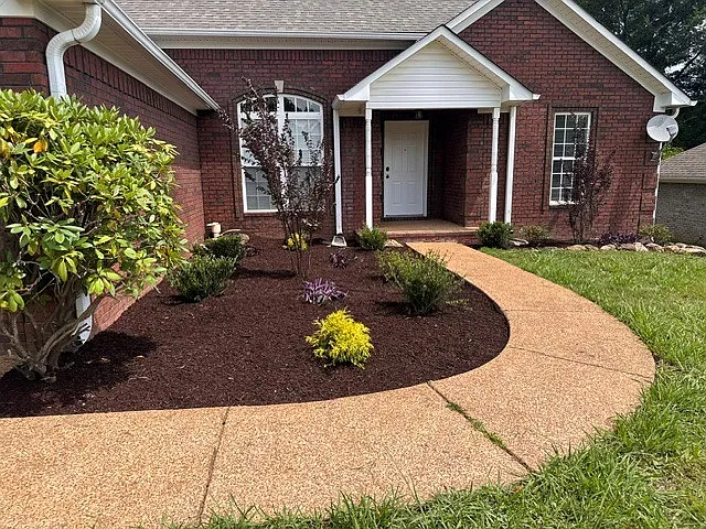 5 Station Oaks Dr — Photo 1
