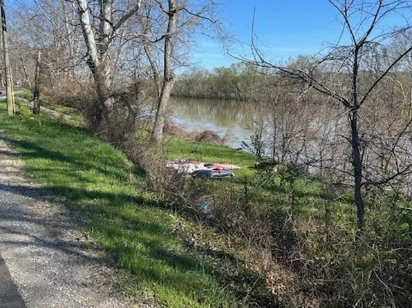 0 Old River Rd, Philo, OH 43771