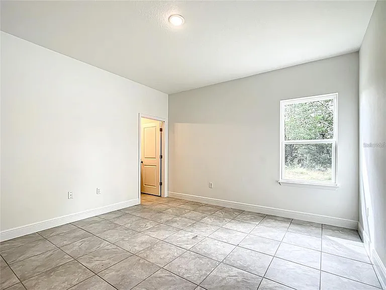 406 Marion Oaks Trl — Photo 34