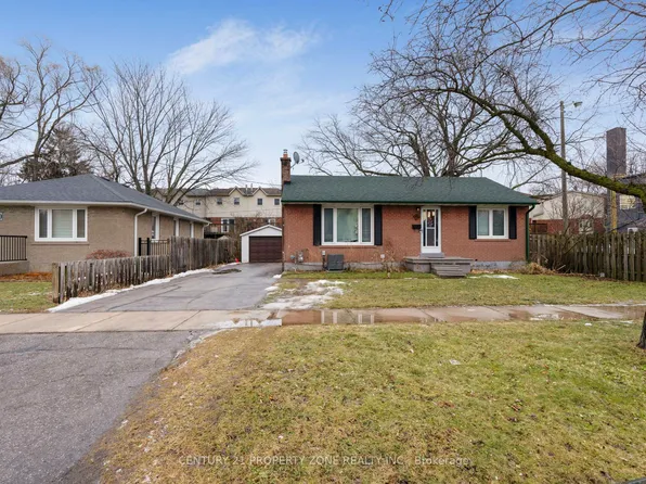64 Florence Dr, Oakville, ON L6K 1V6