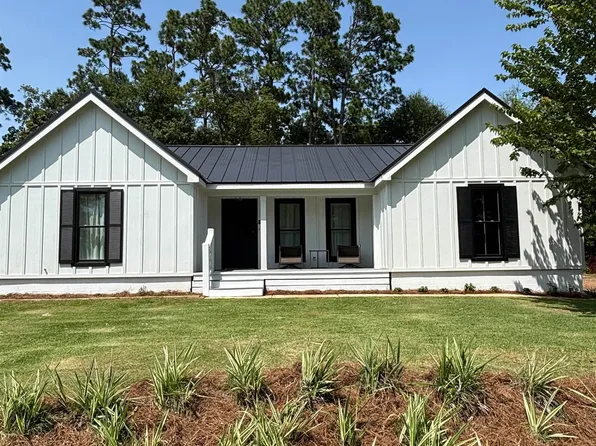 351 Fairwood Blvd, Fairhope, AL 36532