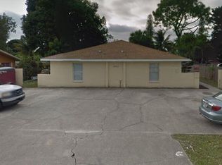 2073 41st St SW, Naples, FL 34116