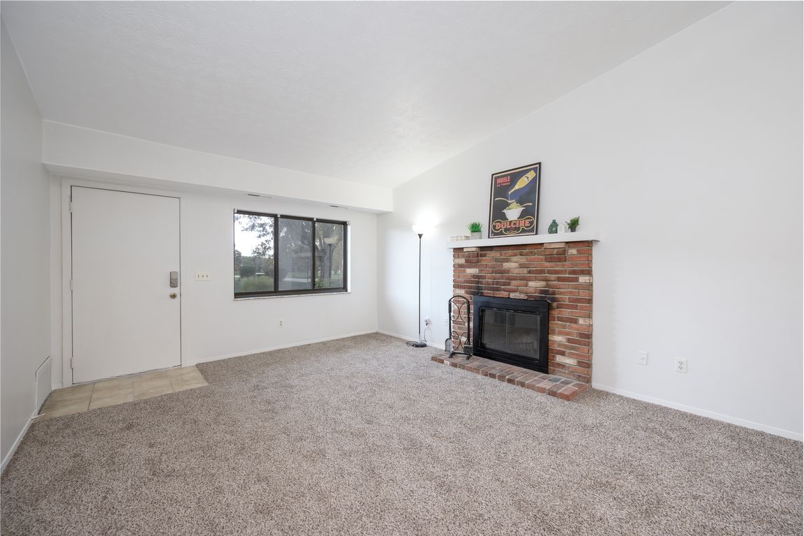 next background image