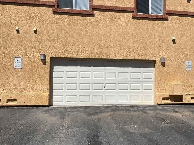 4915 E Russell Rd #180 — Photo 8