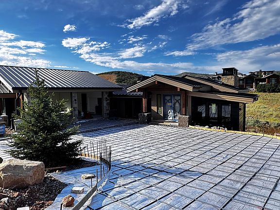2nd image of 9452 N Vale View Cir