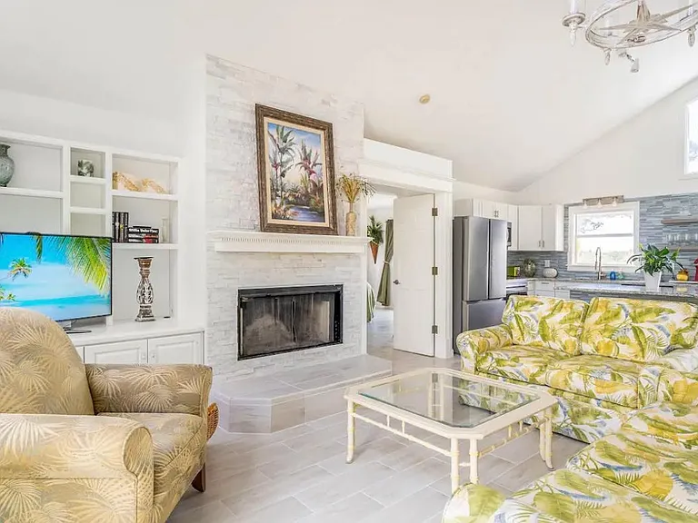 23160 W El Dorado Ave — Photo 11
