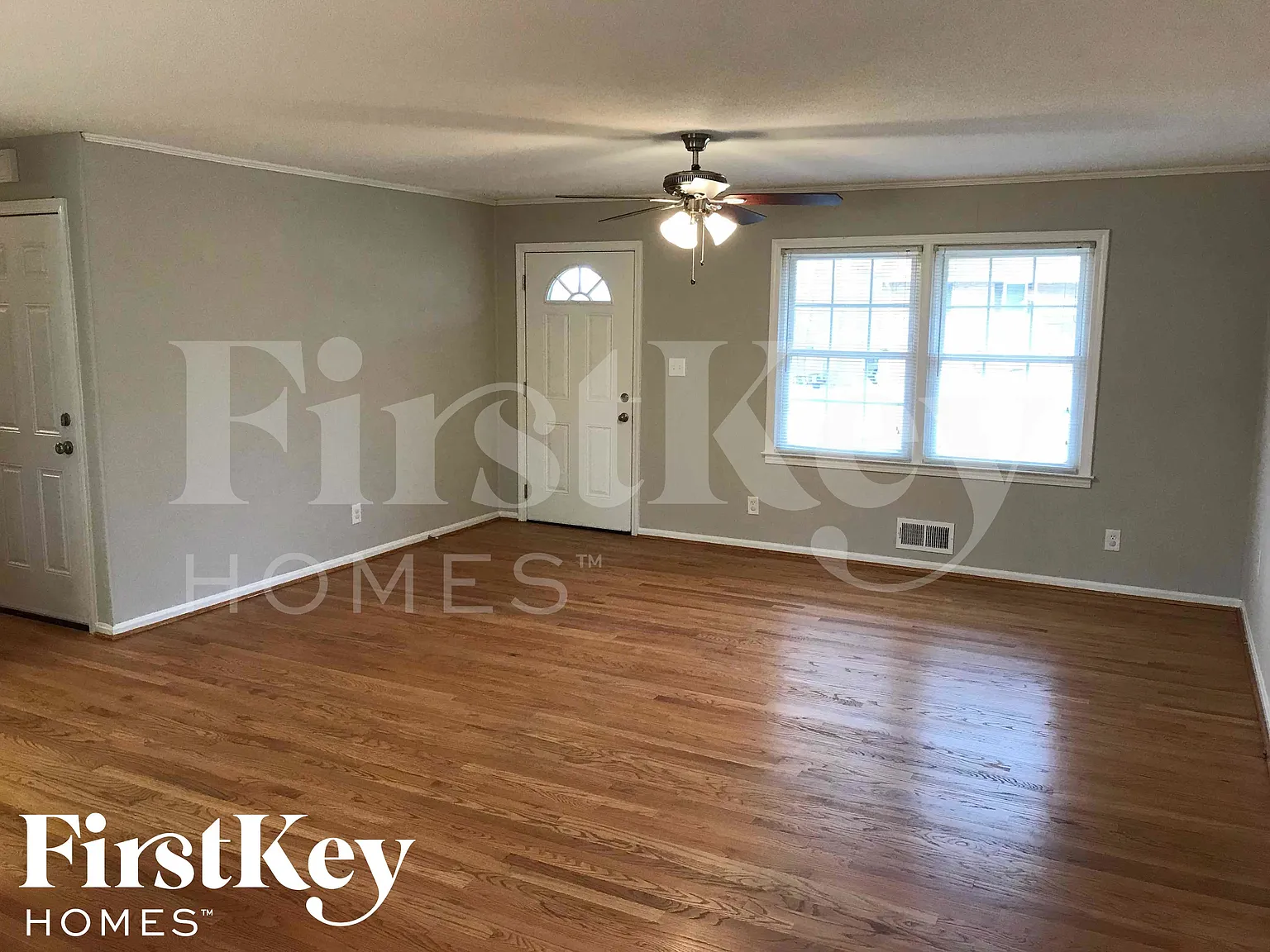 3 bed, 2.0 bath, 1170 sqft, $1,675 — Photo 3