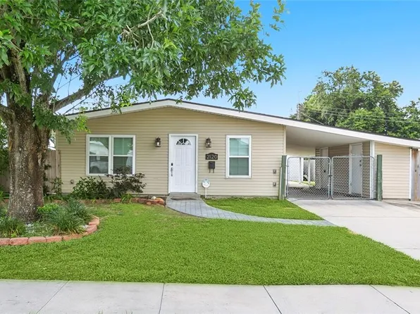 2120 S Butterfly Cir, Gretna, LA 70056