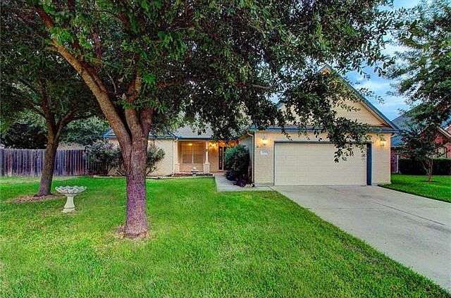 1st image of 125 River Park Ln
