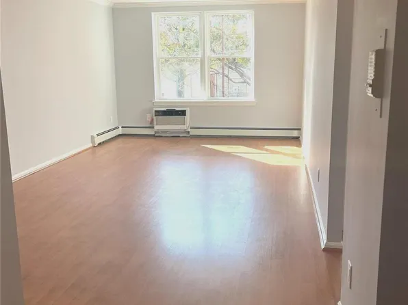 43-15 Saull Street #15-2A, Flushing, NY 11355
