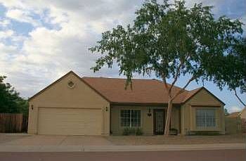 1st image of 6926 W Laurel Ln