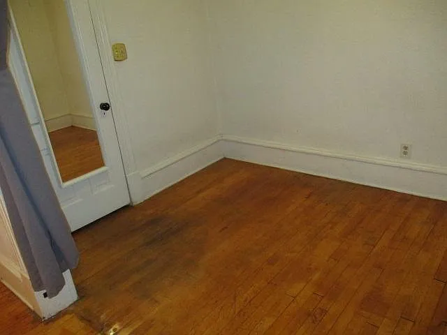 2413 Monroe St NE — Photo 4